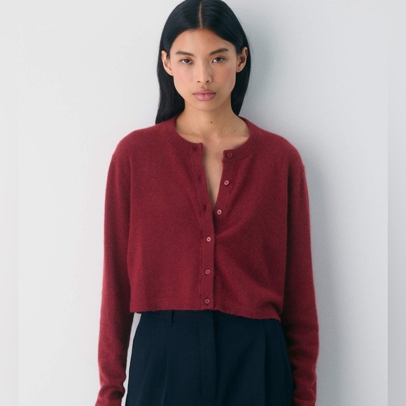 Wilfred Sweaters - Wilfred SoftSpoke Sicily Cardigan in Cordovan